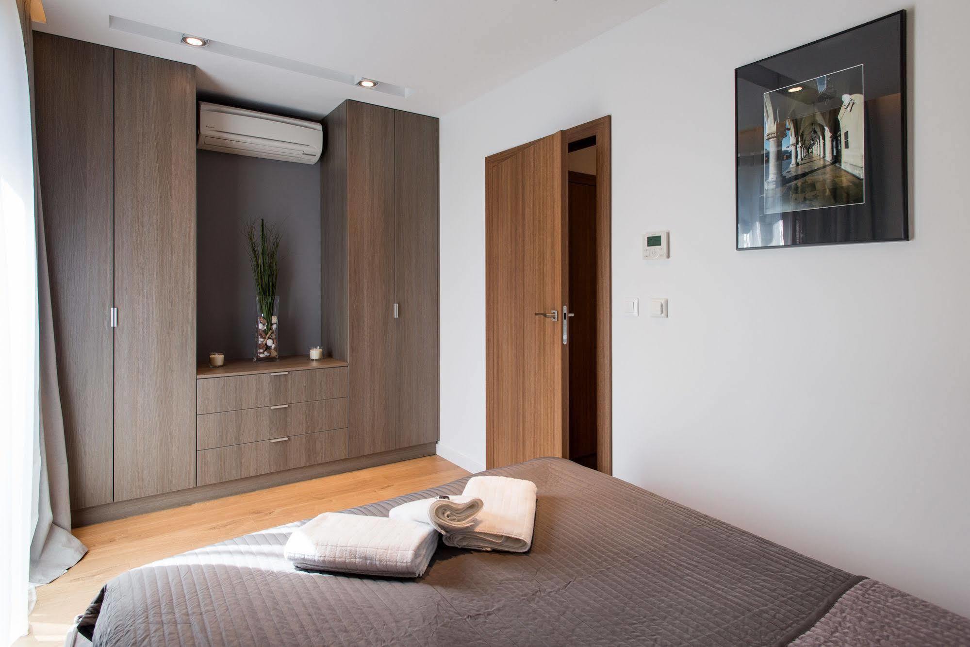 קרקוב Modern Apartment By Wawel Castle מראה חיצוני תמונה